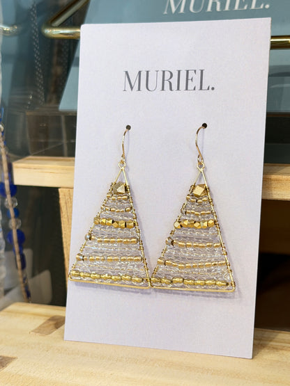 MURIEL.　トライアングル　ピアス 　クリアゴールド