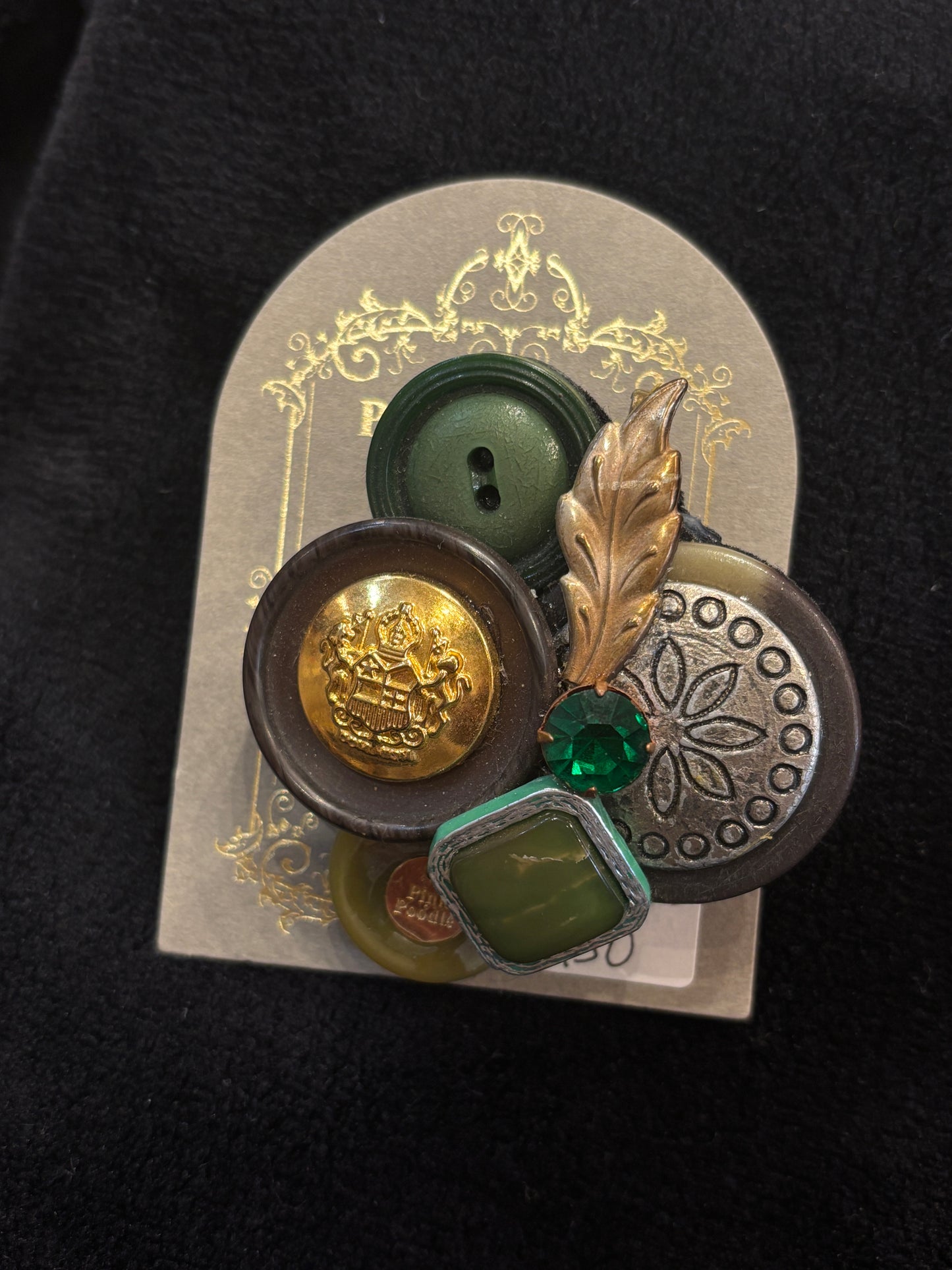 Pink Poodle　ヴィンテージボタン　ブローチ