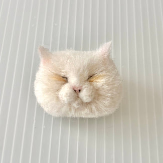 meow-felt 白猫ブローチ（448-002）