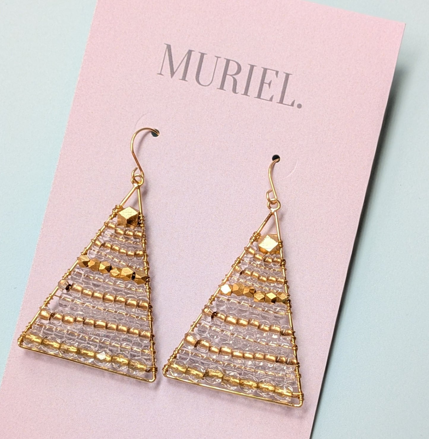 MURIEL.　トライアングル　ピアス 　クリアゴールド