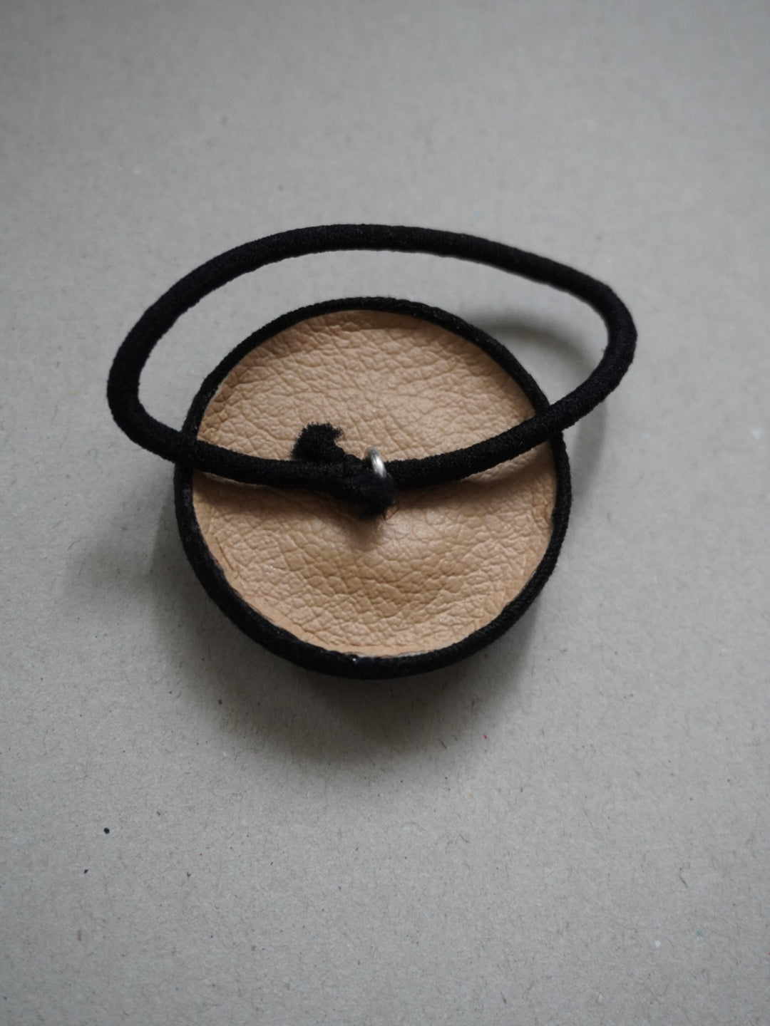 hinohikari 手刺繍ヘアゴム　フラワーリング