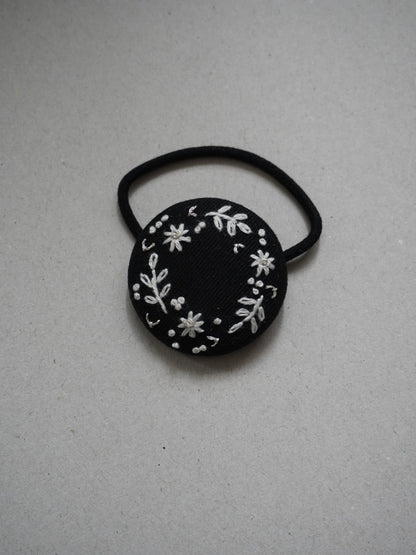 hinohikari 手刺繍ヘアゴム　フラワーリング