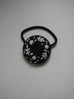 hinohikari 手刺繍ヘアゴム　フラワーリング