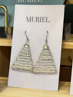 MURIEL.　トライアングル　ピアス　クリアシルバー